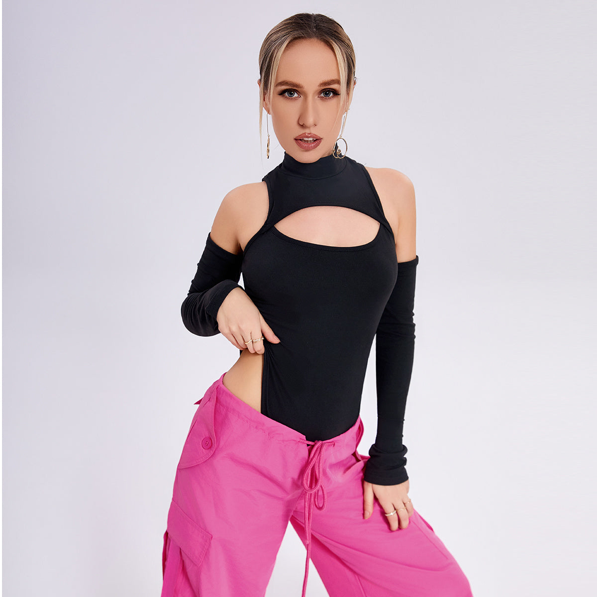 Tight -fitting Sexy Chest Bottoming Shirt Irregular Hollowed Long Sleeve Slim -body Off -shoulder Jacket